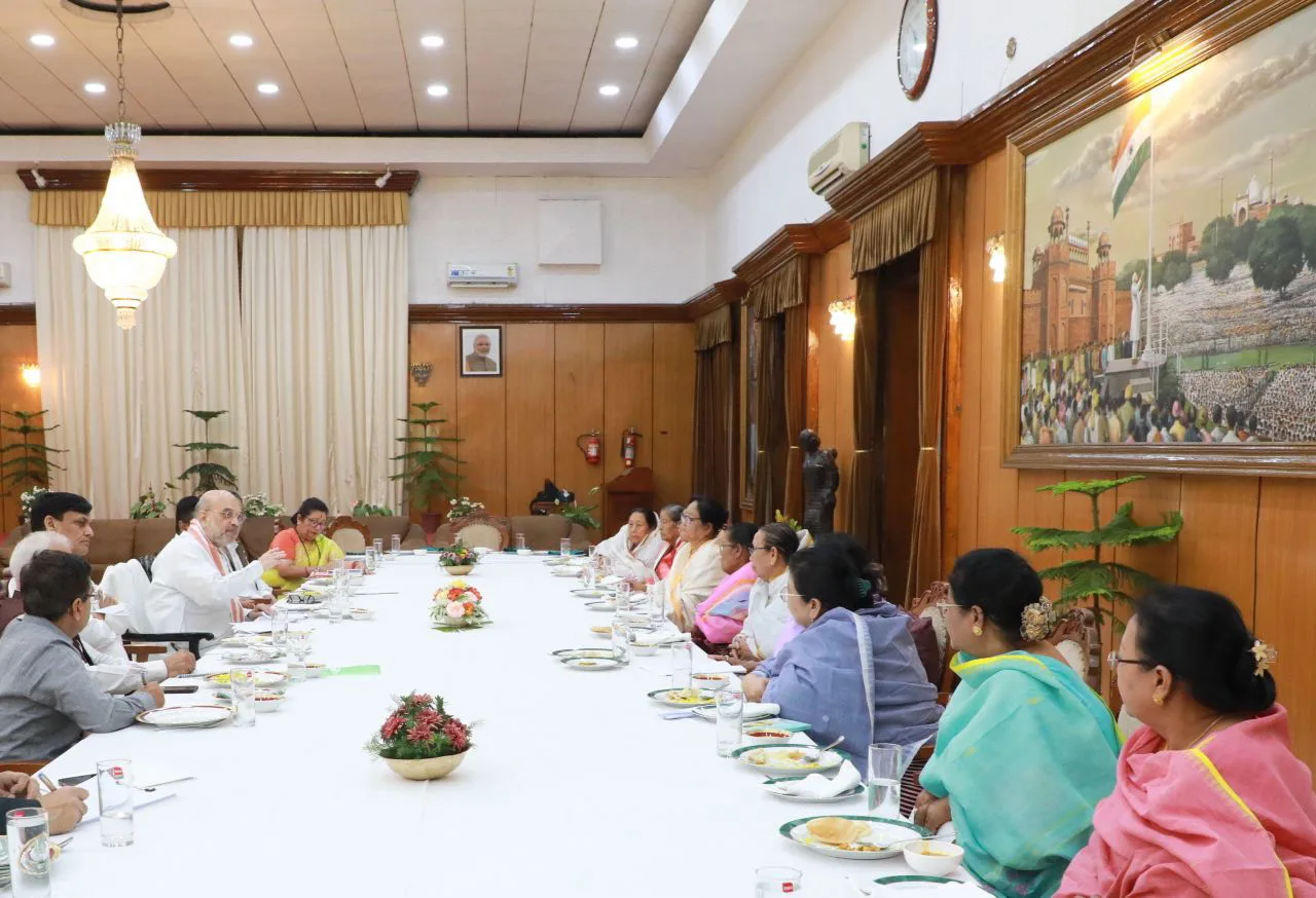 Amit Shah, the then Union Minister for Home Affairs and Cooperation of India, dining with a group of Meitei women social activists (known as “Meira Paibi” in Classical Meitei language) in Imphal, Mani