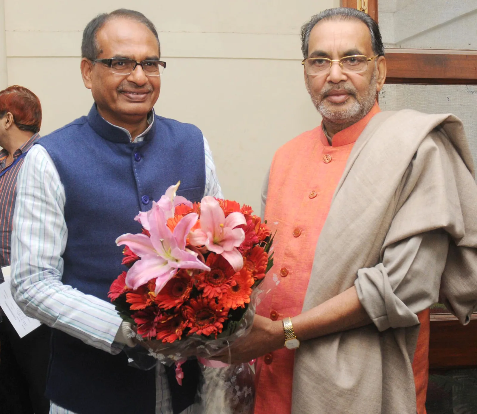 The Chief Minister of Madhya Pradesh, Shri Shivraj Singh Chouhan calling on the Union Minister for Agriculture, Shri Radha Mohan Singh, in New Delhi on January 14, 2015
